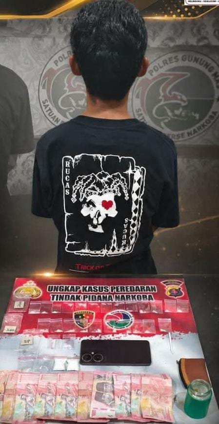 Terciduk 27 Paket Diduga Narkoba,Pria  Terduga Sebagai Pengedar Diamankan Satresnarkoba Gunung Mas